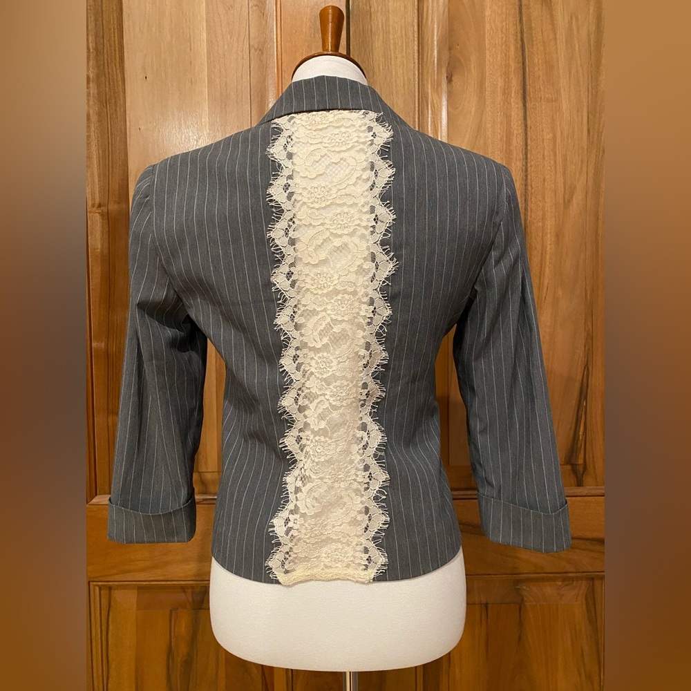 Ciello Couture - Cropped Gray Pinstriped Blazer, Back Sheer Lace Panel - EUC - 8